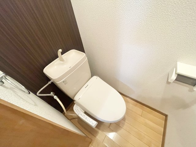 トイレ　トイレもきれいです