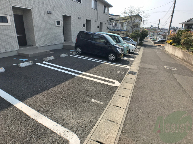 【多賀城市下馬のアパートの駐車場】