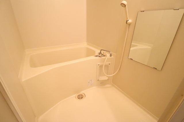 バス・シャワールーム　ユニットバス