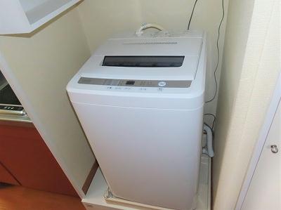 その他設備　洗濯機も付いています