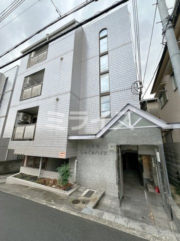 【吹田市内本町のマンションの建物外観】