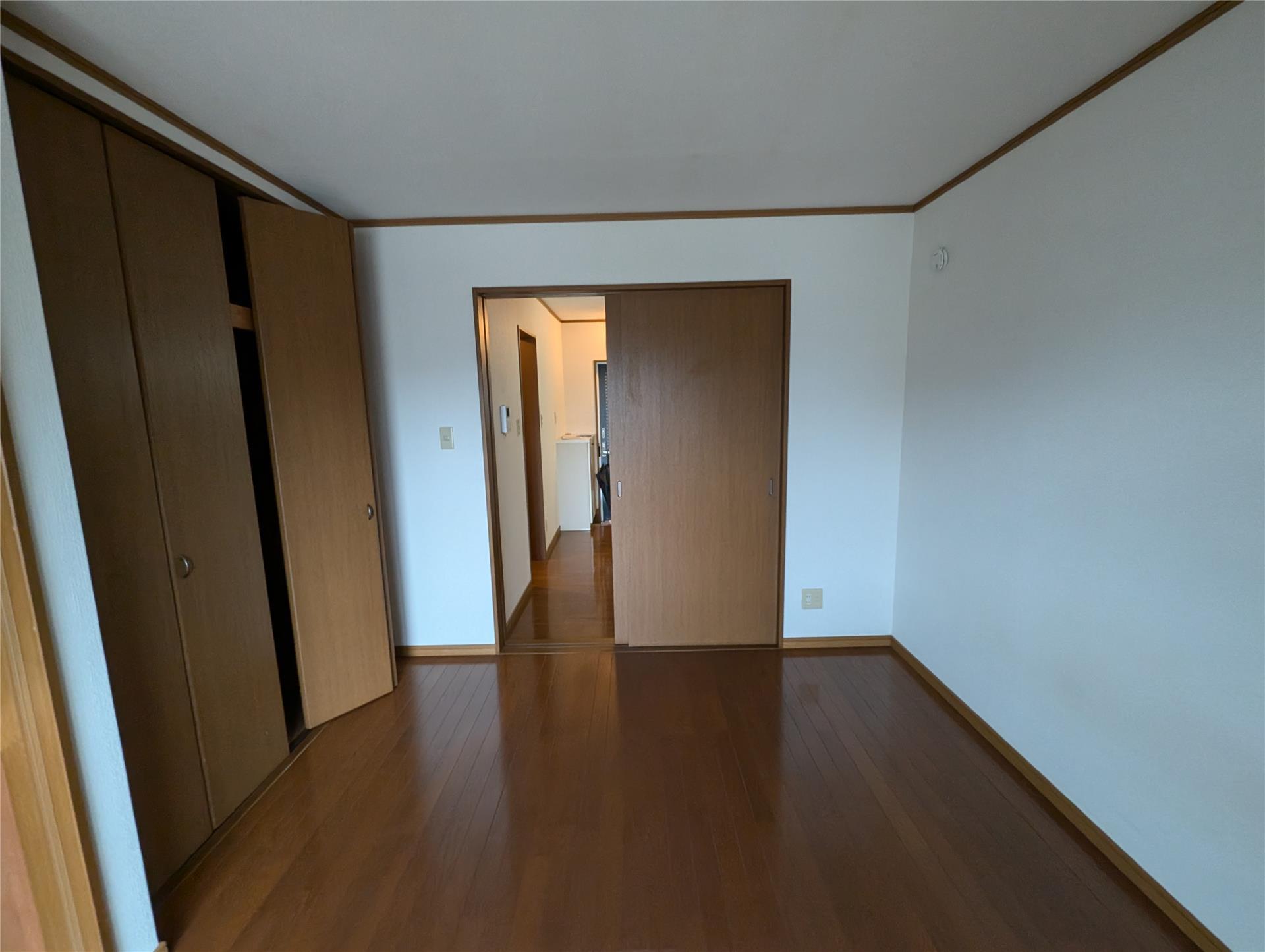 居室・リビング　洋室