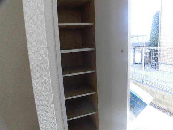 収納　玄関シューズボックス