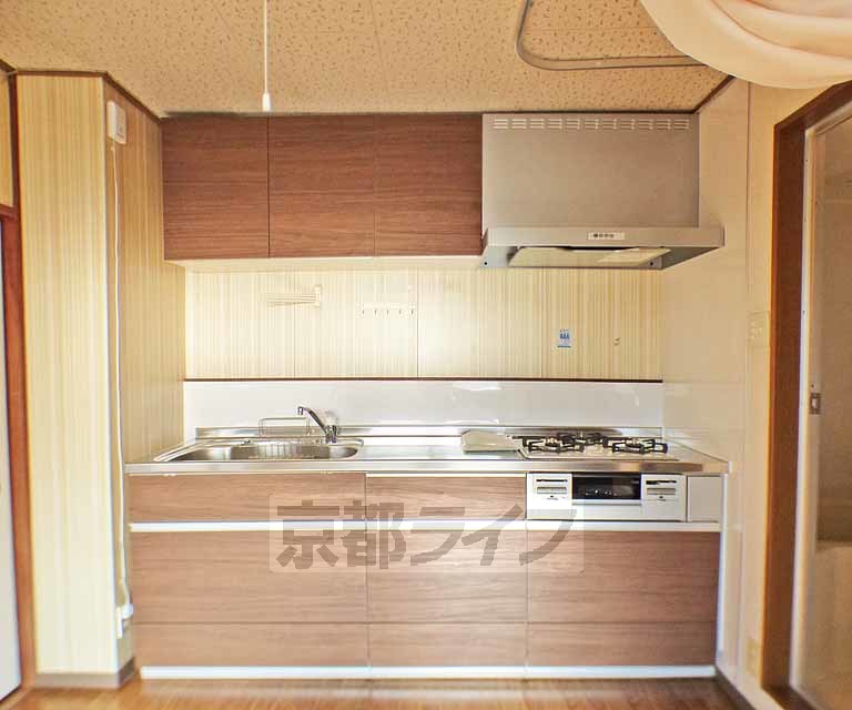 【京都市北区紫野西野町のマンションのキッチン】