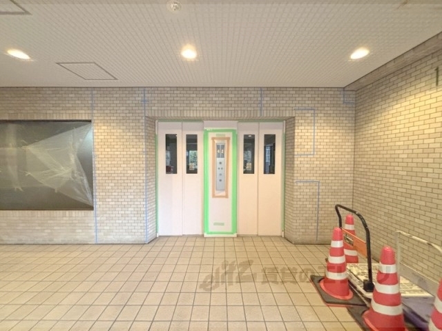 その他　エレベーター