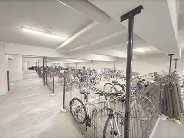 その他　駐輪場