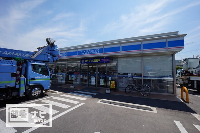 【フォブール大井Ａのコンビニ】