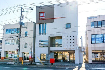 【札幌市西区山の手一条のマンションの郵便局】