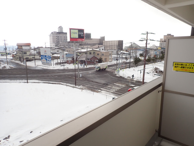 【函館市湯川町のマンションのバルコニー】