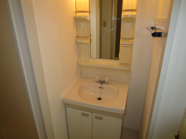 洗面設備　同物件別室です。