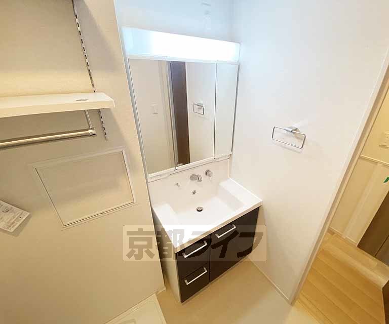 洗面設備　独立洗面台