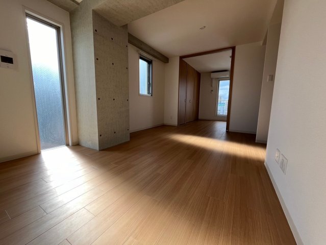 居室・リビング　teramachi box24