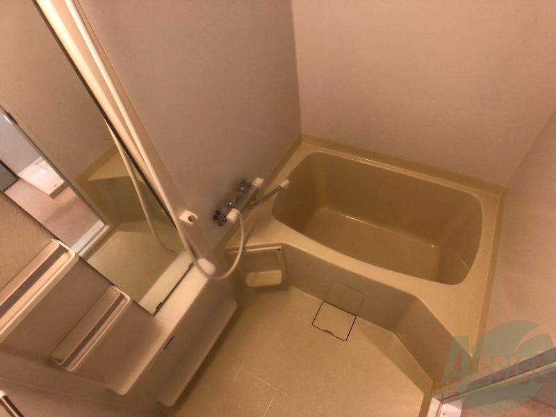 バス・シャワールーム　風呂です。ゆっくりお風呂につかるのも体に良いですね～