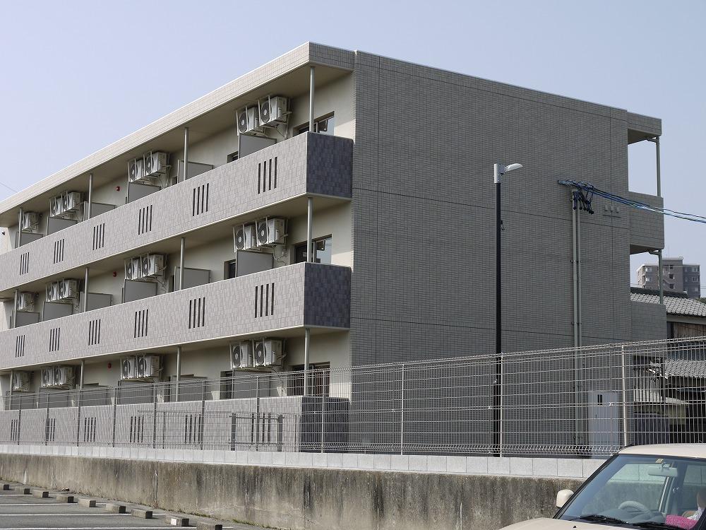 Dear Courtの建物外観