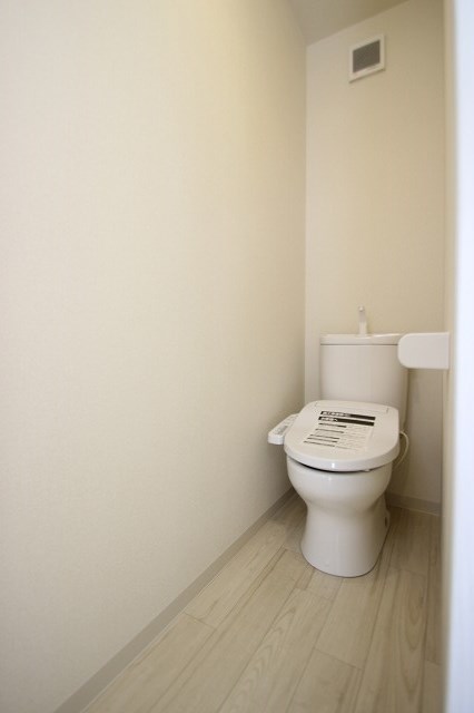 トイレ　同物件別室