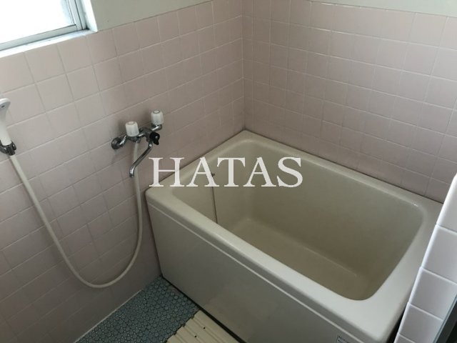 バス・シャワールーム　同物件別部屋です。