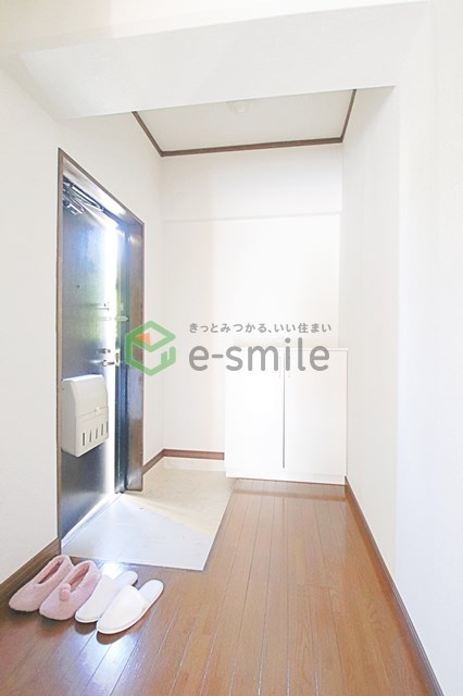 玄関　シンプルで使いやすい玄関です