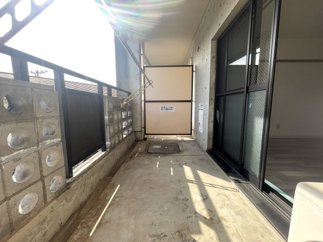 バルコニー　バルコニーです(^^)/