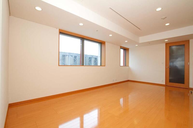 居室・リビング　※別部屋の参考写真です。