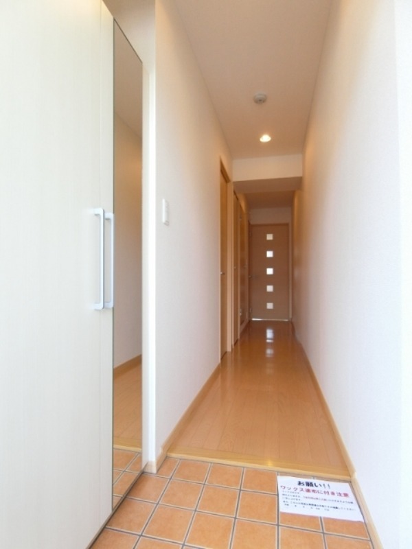 玄関　図面と現状に相違がある場合には現状を優先