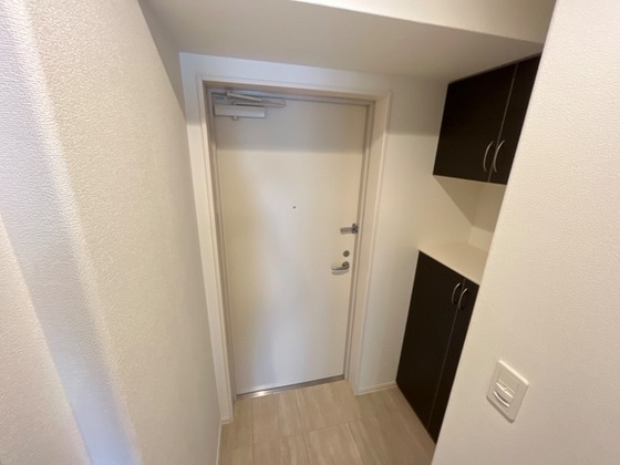 玄関　※別部屋の写真です