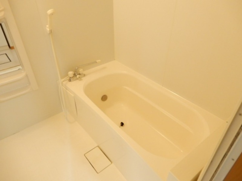 バス・シャワールーム　図面と現状に相違がある場合には現状を優先