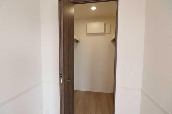 収納　※同タイプの部屋写真です