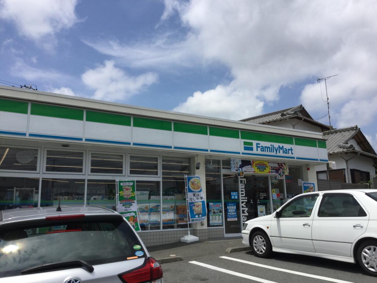 コンビニ　ファミリーマート 富士宮登山道店（コンビニ）まで439m