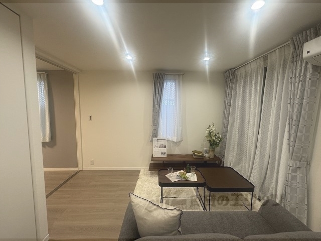 居室・リビング　リビング