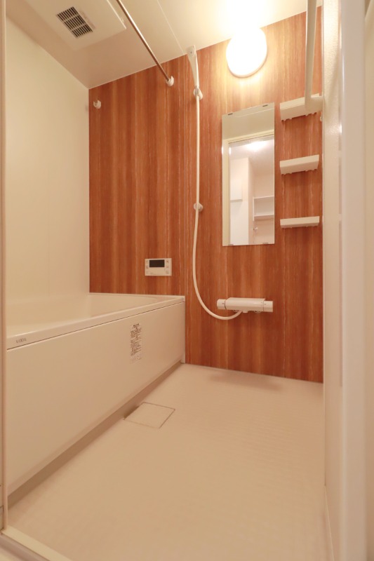 バス・シャワールーム　図面と現状に相違がある場合には現状を優先