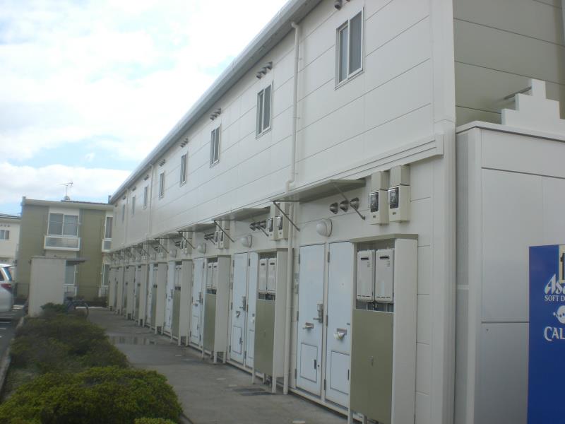 山陽電鉄本線 飾磨駅 徒歩17分 2階建 築23年の玄関写真
