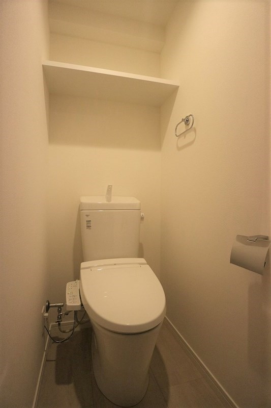 トイレ　※同タイプ参考画像