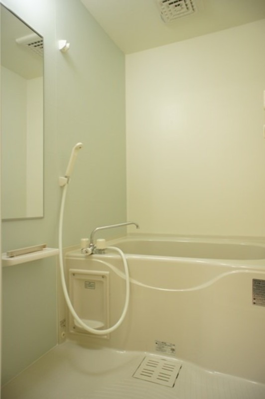 バス・シャワールーム　図面と現状に相違がある場合には現状を優先