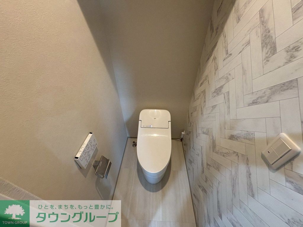 トイレ　トイレ