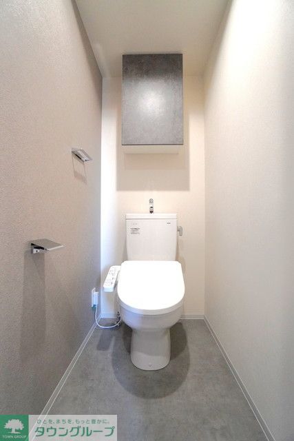 トイレ　※写真は同タイプ住戸です。