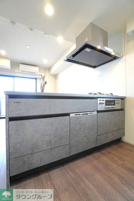 キッチン　※写真は同タイプ住戸です。