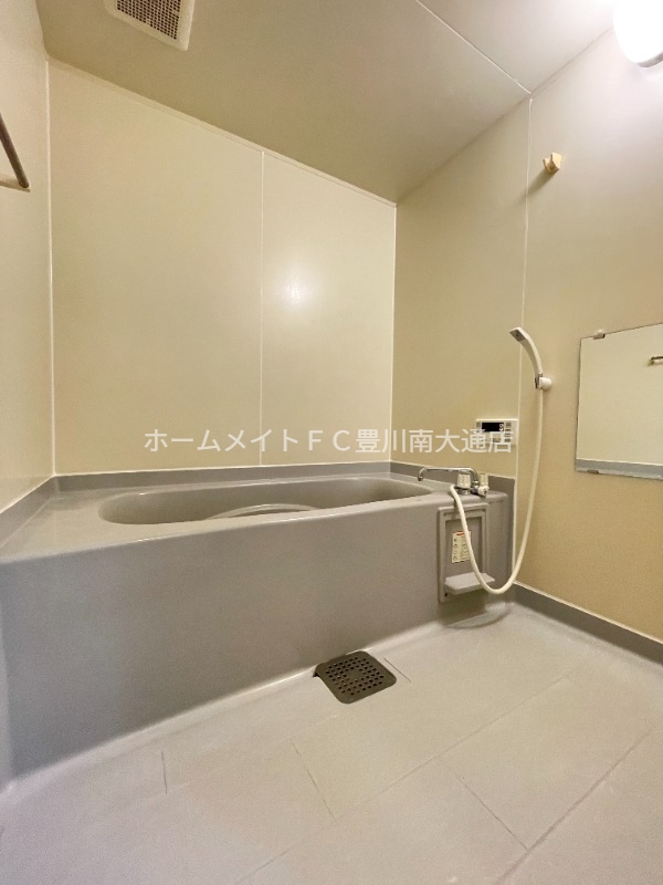 バス・シャワールーム　同型別部屋写真