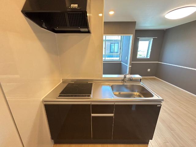 キッチン　キッチン（イメージ）