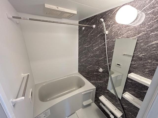 バス・シャワールーム　バス（イメージ）