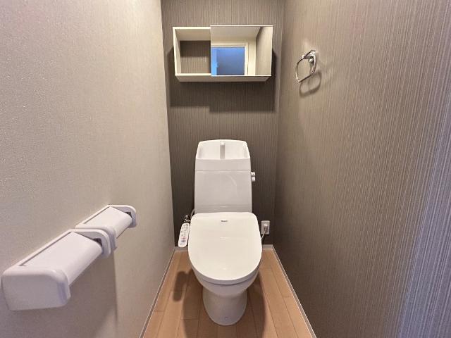 トイレ　シャワー付トイレ（イメージ）