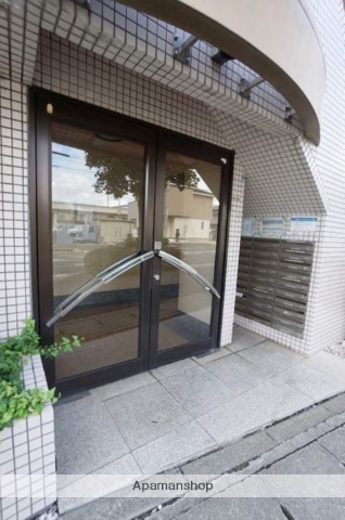 エントランス　駐車場