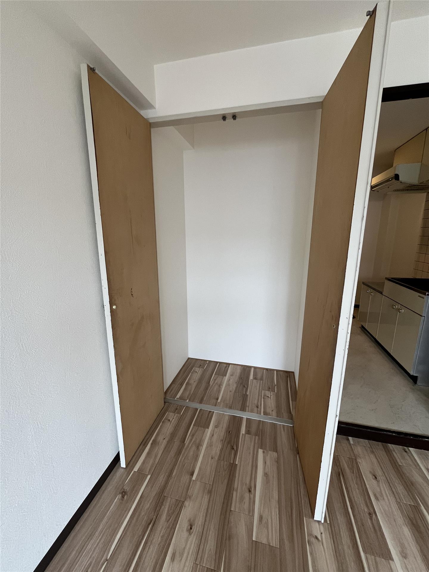 収納　クローゼット