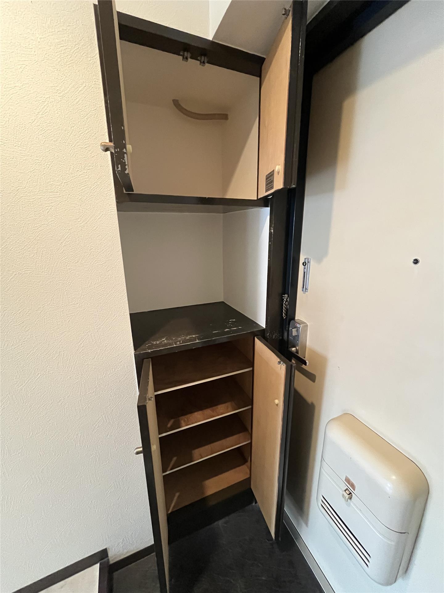 その他設備　シューズボックス