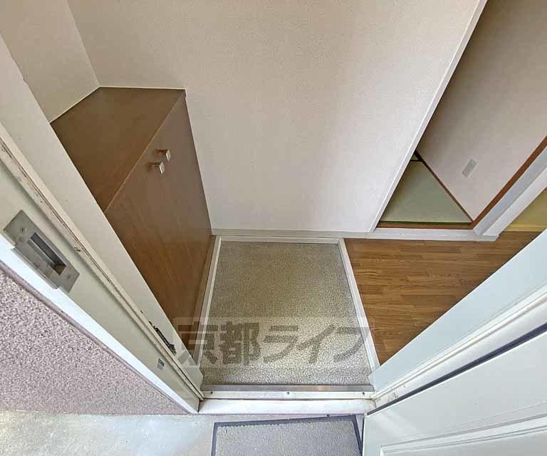 玄関　玄関です。