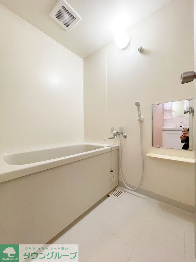 バス・シャワールーム　バス