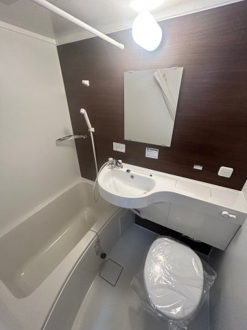 バス・シャワールーム　◇号室によりパネルの色が違います◇