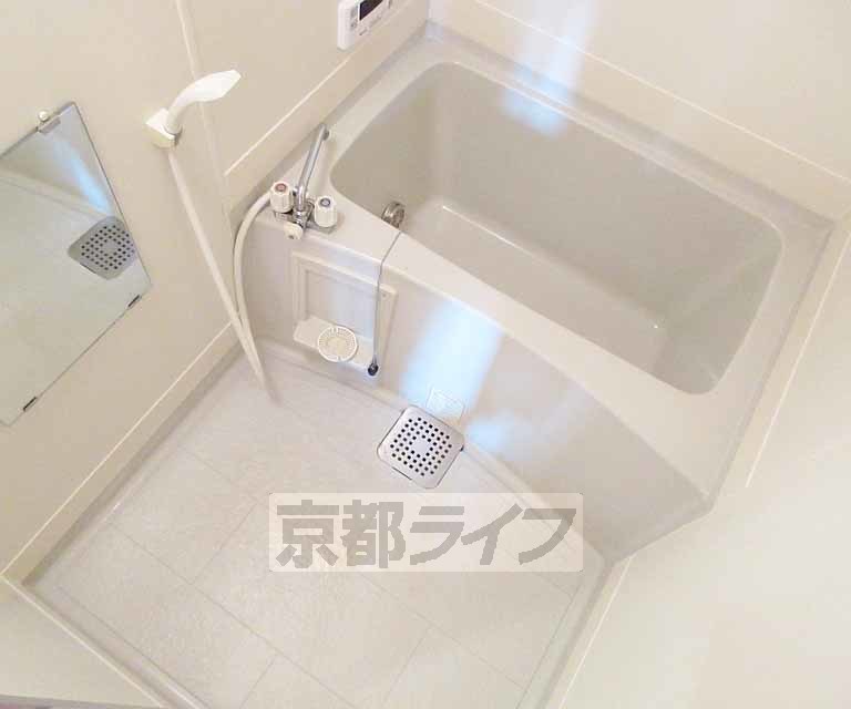 バス・シャワールーム　ゆったりバスルーム！