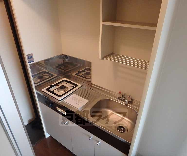 キッチン　コンロつき