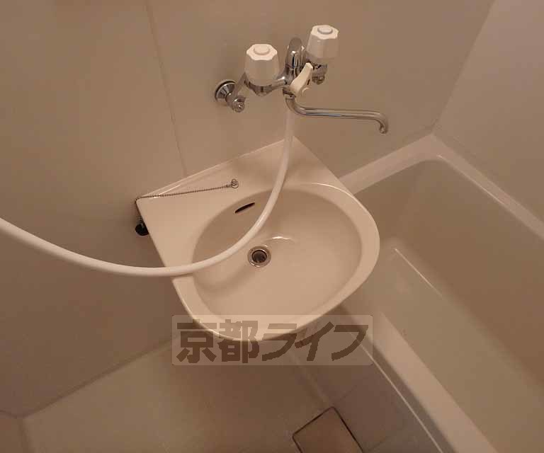 洗面設備　洗面台写真です。