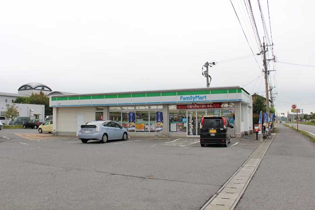 コンビニ　ファミリーマート 武蔵町店（コンビニ）まで500m